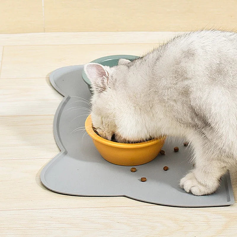 Pet Silicone Food Mat: Portable Waterproof Non-Slip Feeding Pad for Cats Dogs  petlums.com   