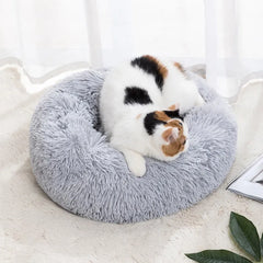 Soft Shaggy Round Cat Bed for Small Pets: Cozy, Washable, Versatile